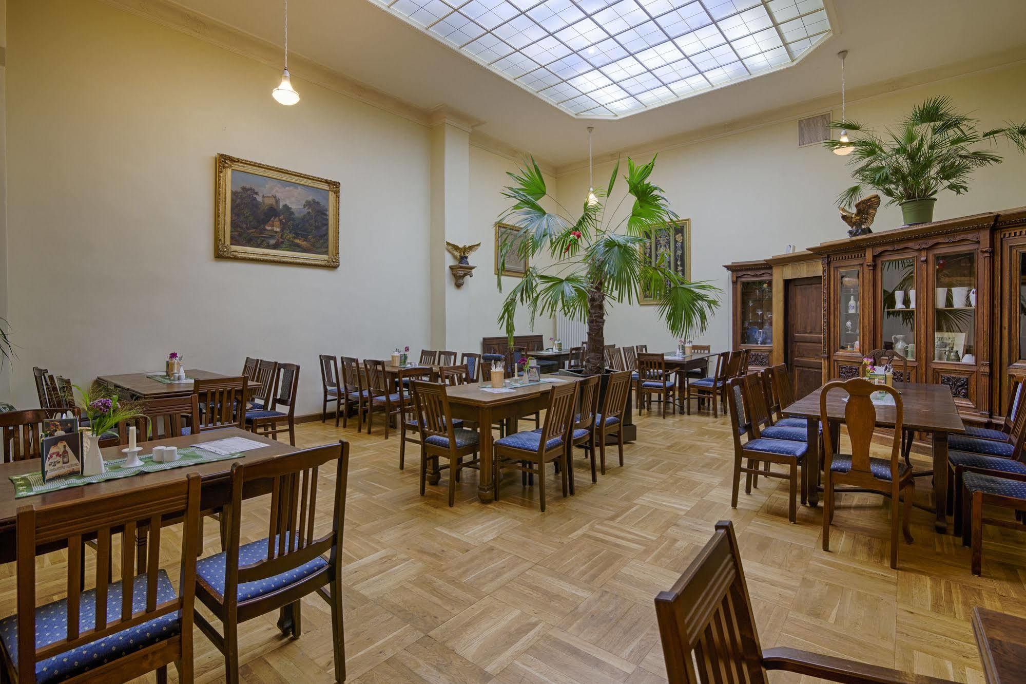 Hotel Brauhaus Wittenberg Екстер'єр фото