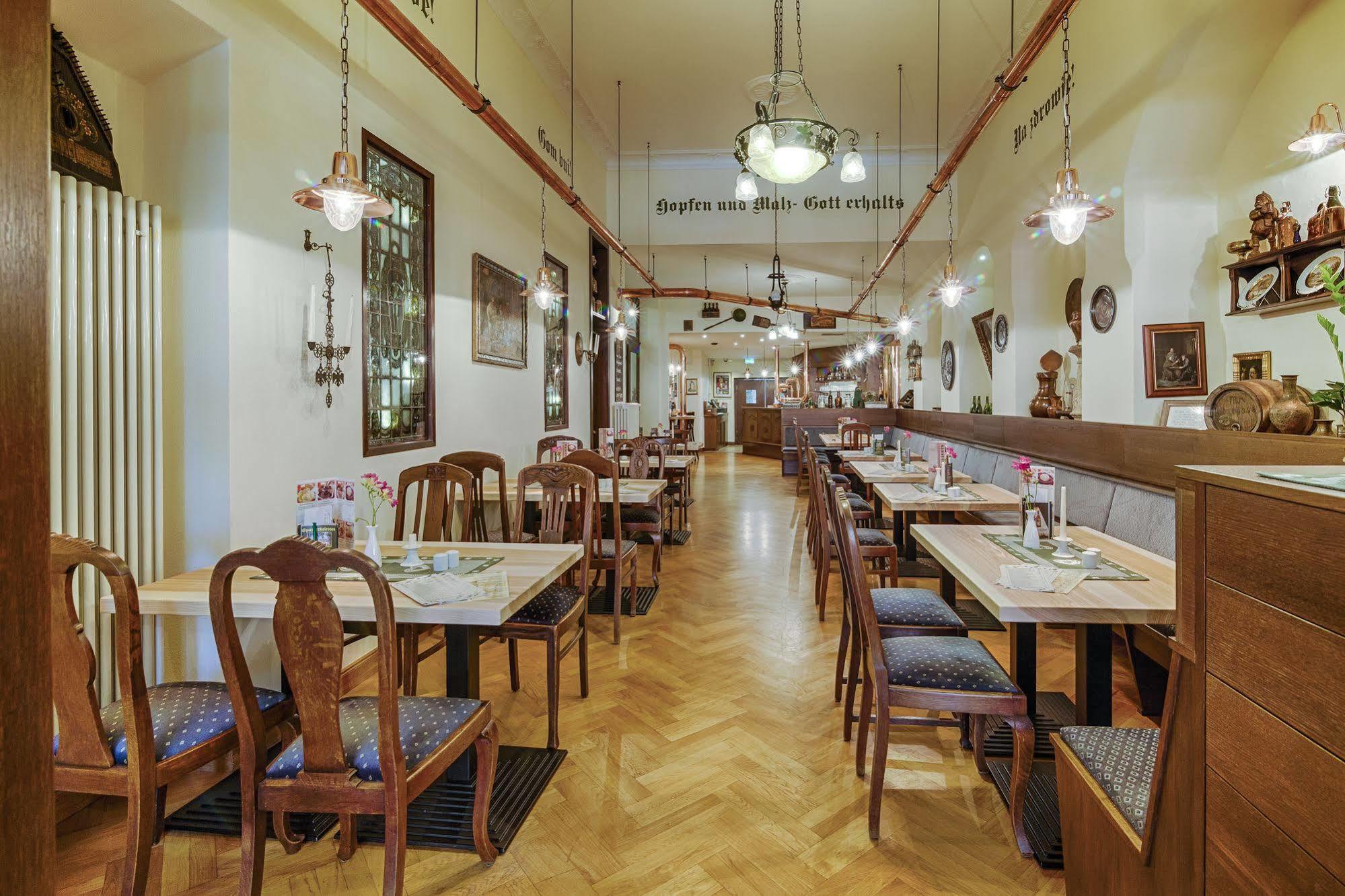 Hotel Brauhaus Wittenberg Екстер'єр фото
